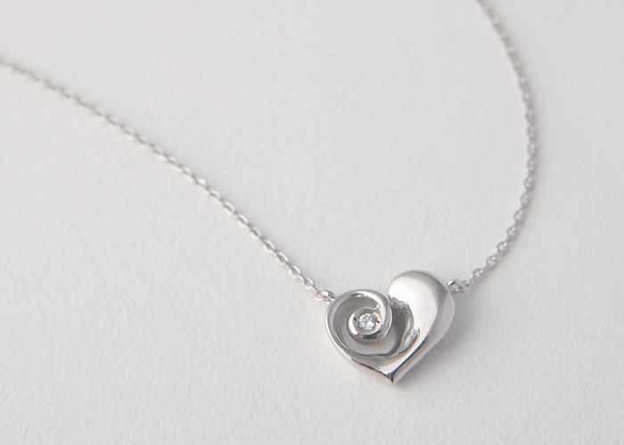 ... WHITE GOLD EMBRACE LOVE HEART NECKLACE PENDANT STERLING SILVER LOVE